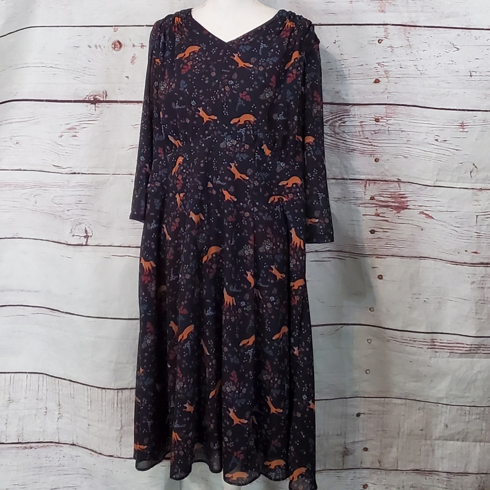 Eshakti Custom Fox Dress Size XL